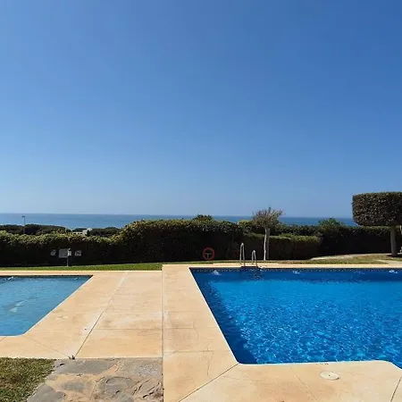 En Zona Cabopino Apartment