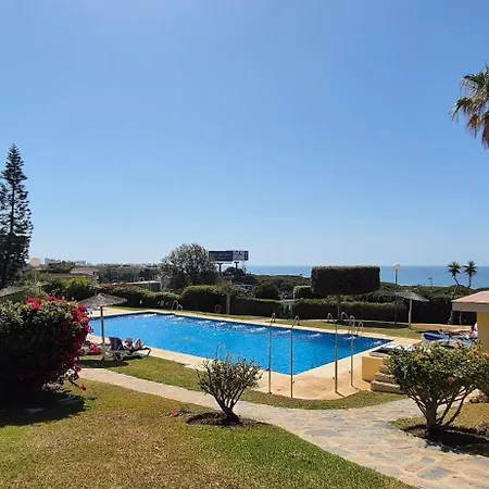 Apartment En Zona Cabopino Marbella