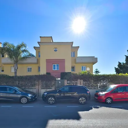 En Zona Cabopino Apartment Marbella
